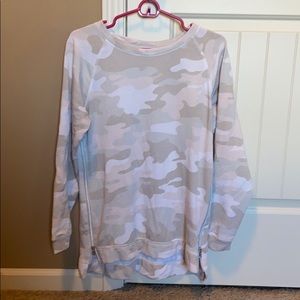 Stella and Dot Camo sweatshirt
